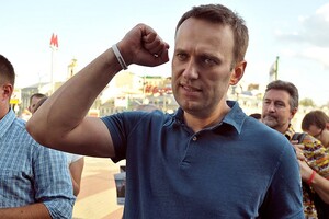 Привлекли врачей всех профилей: Минздрав оценил состояние Навального как тяжелое 
