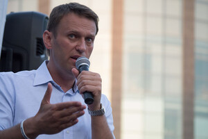 Алєксєй Навальний в комі. Що про це пишуть світові ЗМІ 