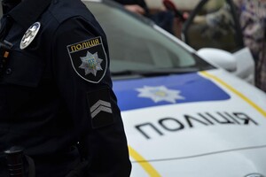 У центрі Києва поліцейські затримали громадянина з документами 