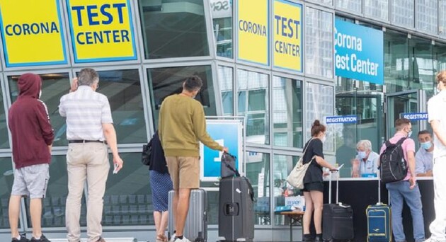В Германии отменят обязательные тесты на COVID-19 и заставят туристов проходить пятидневный карантин