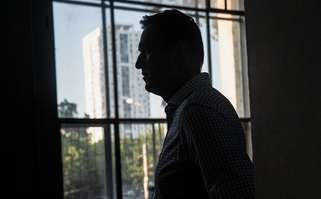 Навального могли отравить тем же веществом, что и болгарина Гебрева в 2015 году — Bellingcat