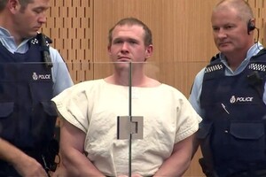 Стрелок, застреливший 50 человек в Новой Зеландии, приговорен к пожизненному заключению