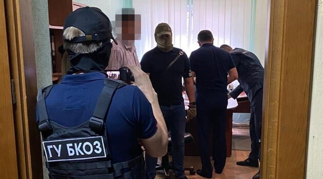 В Киеве на взятке задержан чиновник ГСЧС