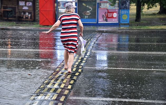  Сейчас в Украине действует адаптивный карантин