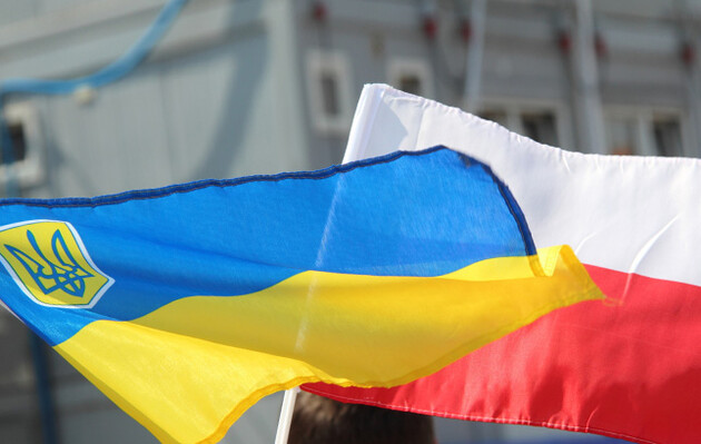 Україна і Польща домовилися про обмін податковою інформацією 