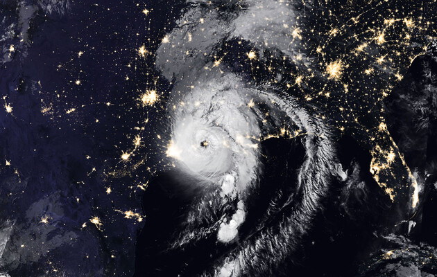NASA показало снимок урагана «Лаура» из космоса