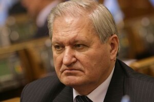 Умер бывший вице-премьер Украины Тихонов
