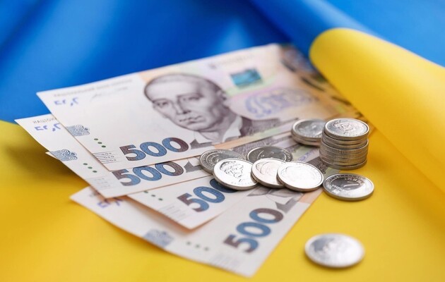 Середня зарплата в 2022 році складе 15 тисяч гривень - Шмигаль 