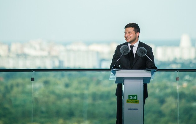 Зеленский обещает, что скоро «решать, что хорошо, а что плохо» будут все украинцы