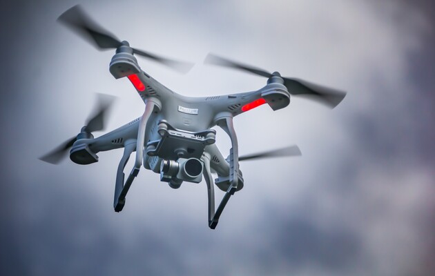 Amazon в США буде доставляти товар дронами