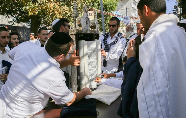  Фото: БУКВИ