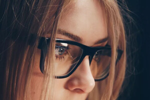 У Канаді створили розумні окуляри зі штучним інтелектом проти прокрастинації 
