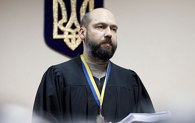  Суддя Вовк робить все, щоб Суркіси отримали 10 млрд гривень "Приватбанку"