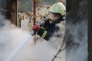 Спасатели ликвидировали масштабный пожар на Харьковщине