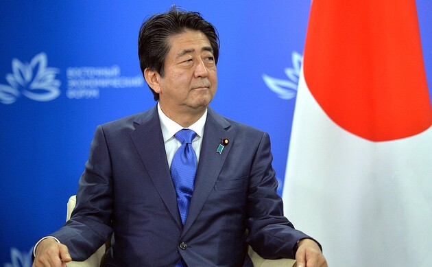 Преемник Синдзо Абэ должен «поддерживать баланс во внешней политике» — FT