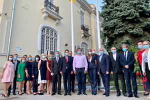Кулеба анонсировал открытие нового украинского консульства в Румынии