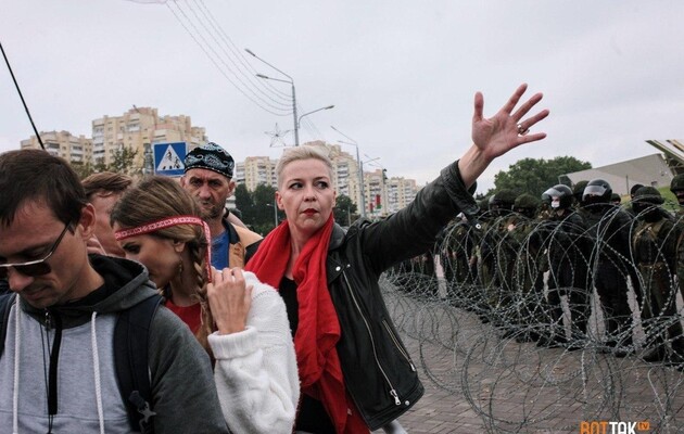 Соратники Колесниковой рассказали, как оказались в Украине