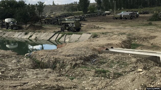 Оккупанты в Крыму забирают воду у населения для потребностей армии – Минреинтеграции