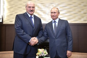 Путін підтримує Лукашенка, побоюючись розширення протестів - Bloomberg 