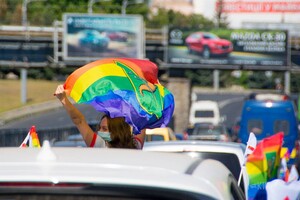 В Харькове состоялся первый ЛГБТ-АвтоПрайд: фоторепортаж