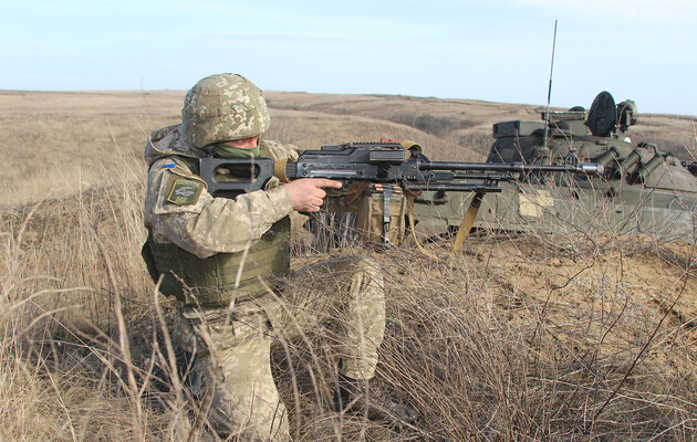 Боевики в Донбассе открывали огонь у Катериновки и Водяного 