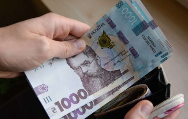 Повышение минималки увеличит доходы украинцев — Зеленский