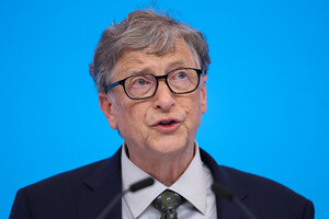 Білл Гейтс заявив, що пандемія коронавірусу в кращому випадку закінчиться в 2022 році 