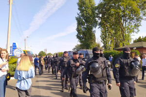 Під Одесою проходить конференція ОПЗЖ, поліція затримала 