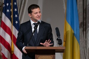 Зеленский инициирует создание в Киеве штаб-квартиры по противодействию дезинформации 