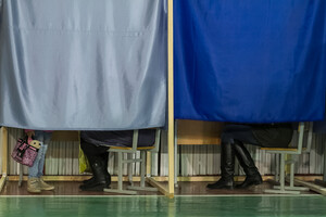 Понад 30% громадян підтримали б на місцевих виборах партію, за яку голосували на парламентських – опитування