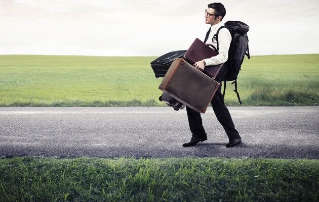 16% хочуть, аби їх рідні залишили Україну