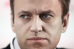 Меркель відвідувала Навального в «Шаріте», опозиціонер це підтвердив