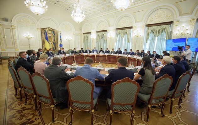 На совещании с Зеленским представили антикоррупционную стратегию на 2020-2024 годы