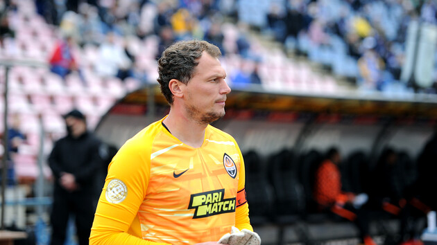 Пятов и Степаненко играли в матче с "Десной"