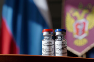 Медведчук на встрече с Путиным похвалил российскую вакцину от COVID-19 – «проверил лично»