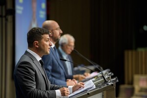 На саміті Украна-ЄС Зеленському пообіцяли не скасовувати європейські санкції проти Росії 