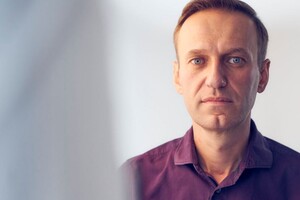 Навальный просит ЕС ввести санкции против окружения Путина