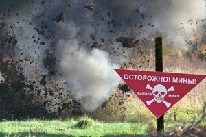 В оккупированной Луганщине на взрывном устройстве подорвались женщина и ребенок
