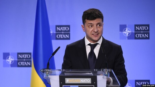 Зеленський в Лондоні попросив для України ПДЧ в НАТО - Кулеба 