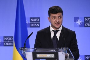 Зеленский в Лондоне попросил для Украины ПДЧ в НАТО – Кулеба