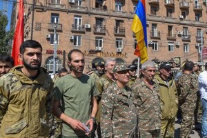В Армении запретили публичную критику руководства страны из-за войны в Нагорном Карабахе