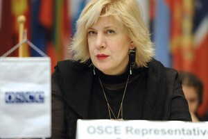 Росія поскаржилася на комісара Ради Європи через «утиски прав» російськомовних в Україні 