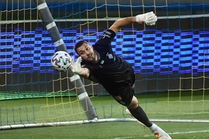Голкіпер збірної України визнаний найкращим гравцем матчу з Іспанією 
