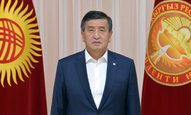 Президент Киргизстану, як і обіцяв, подав у відставку 