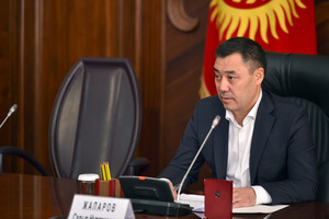В Кыргызстане уже третий президент за один день