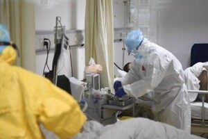 В Украине более 60% коек для больных коронавирусом заполнены 