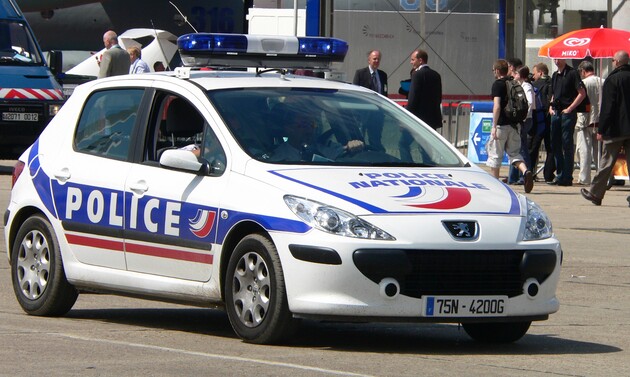 После расправы над учителем во Франции арестовали 11 человек