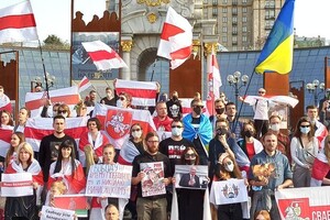 З Білорусі в Україну поїхали понад три тисячі осіб, в Польщу - десять тисяч - МВС 