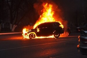В Ізмаїлі підпалили автомобіль кандидата в депутати Одеської обласної ради 