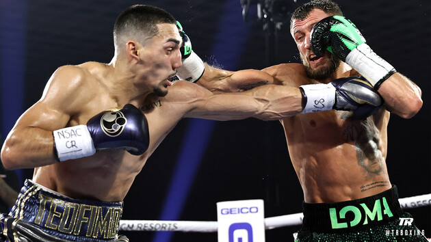 Лопес победил решением судей